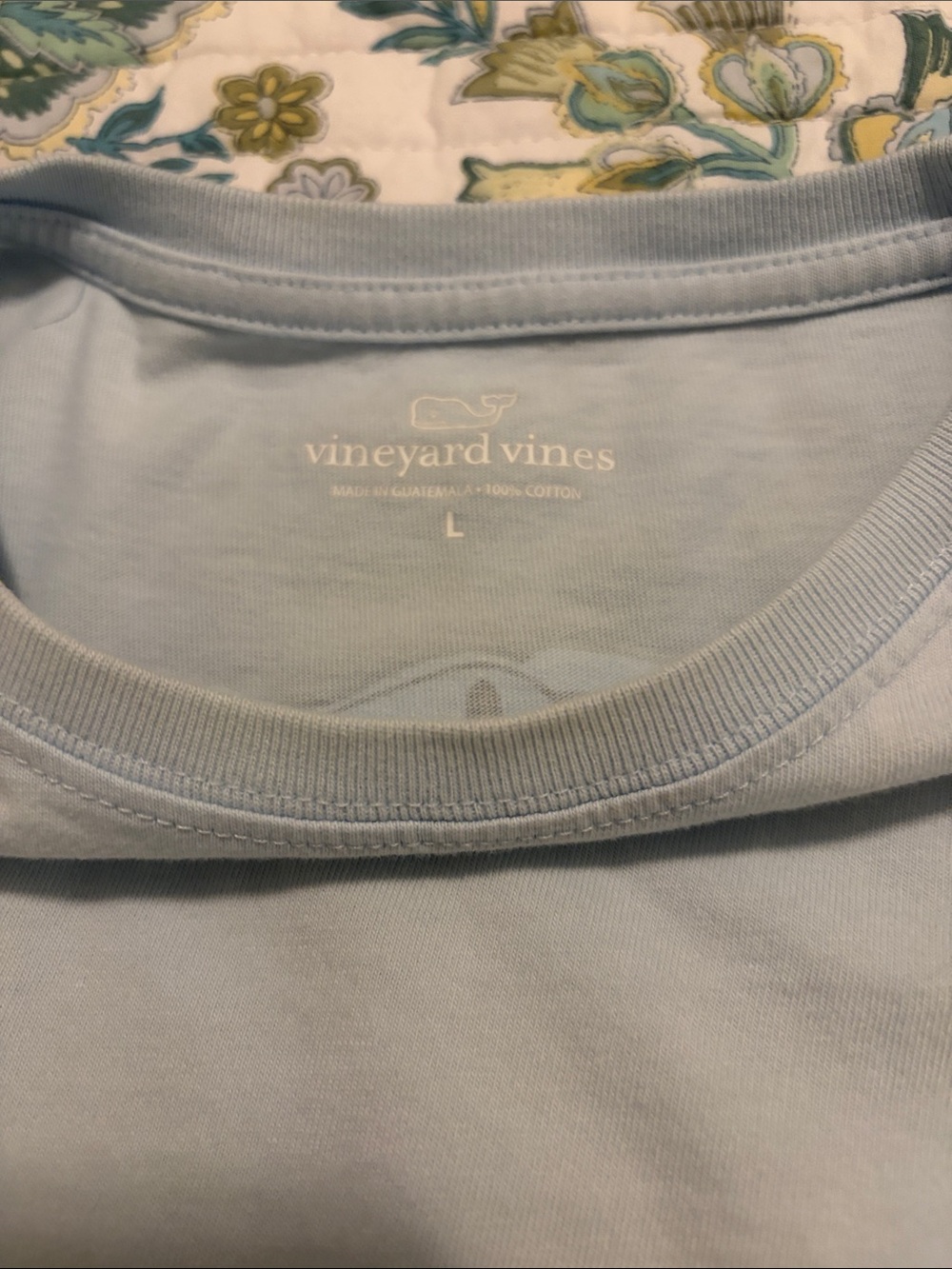 Vineyard Vines light blue t-shirt w/ pocket, size L. - Picture 5 of 10